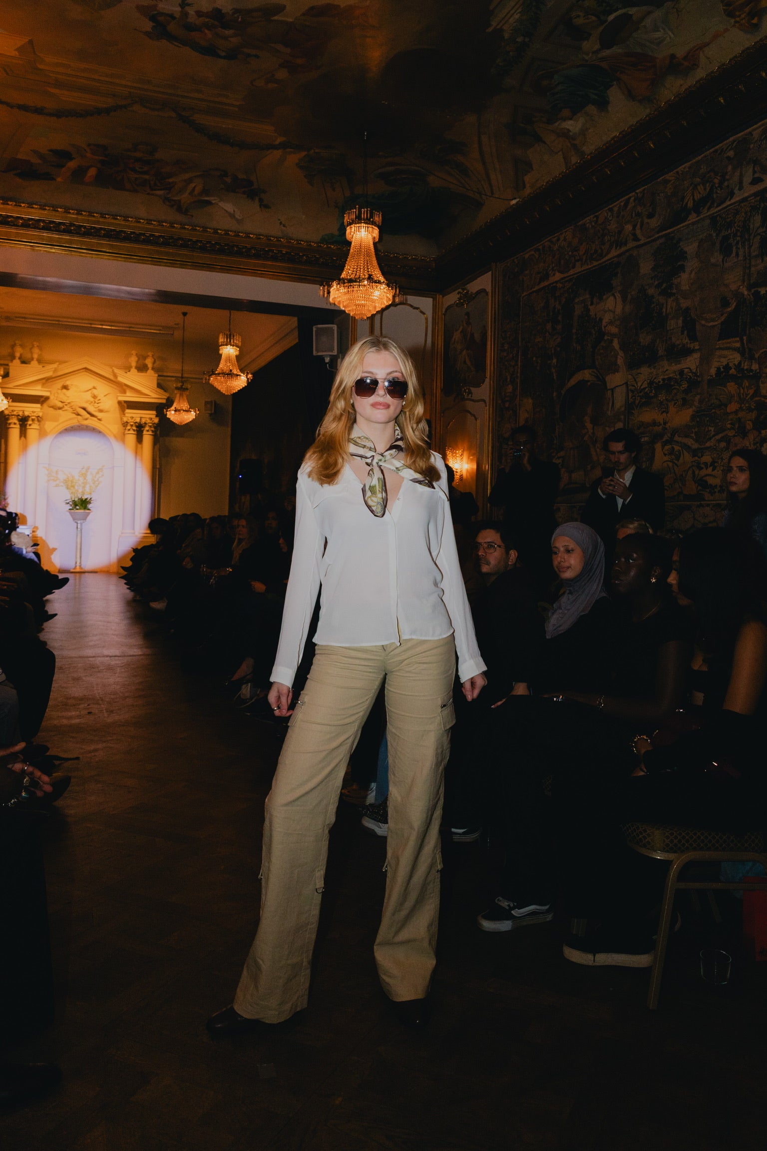 Super-Low Lace Pants – L`ange Vivant