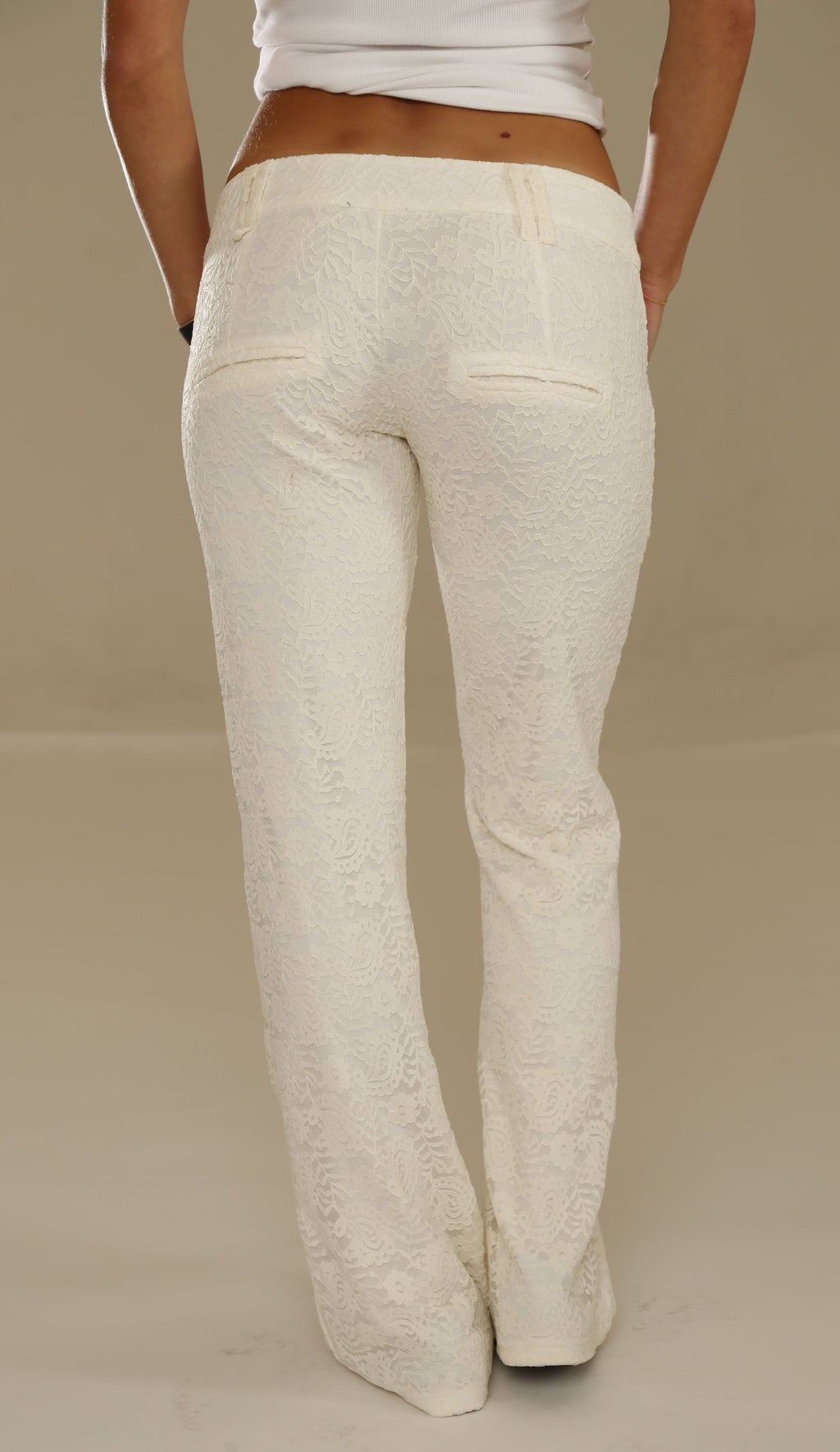 Super-Low Lace